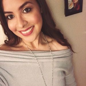 Meet your Posher, Leticia